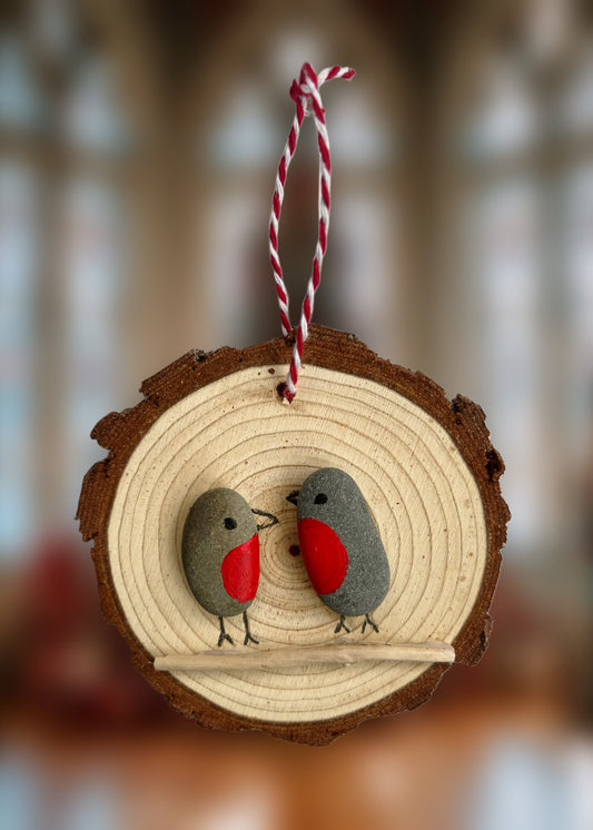 WOODEN HANGING ORNAMENT - 2 Robins (3)