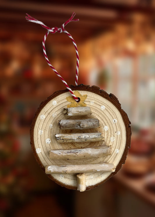WOODEN HANGING ORNAMENT - Wooden Christmas Tree (1)